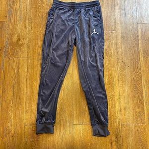 Nike Jordan Boys velour joggers